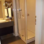 グランド デ ラ ヴィル ホテル 5*