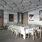 Hotel Grand De La 5*