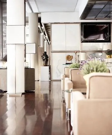 Ξενοδοχείο Grand De La Πάρμα