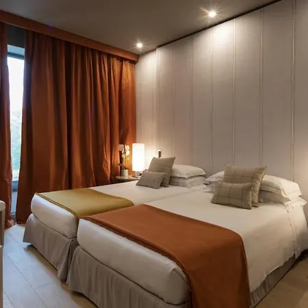 Отель Grand De La 5*
