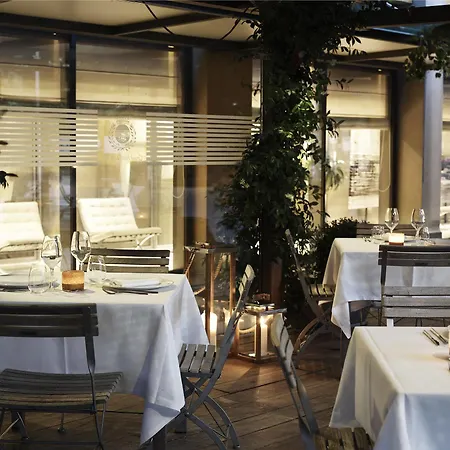 Hotel Grand De La 5*