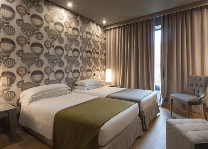 Grand De La Hotel 5*