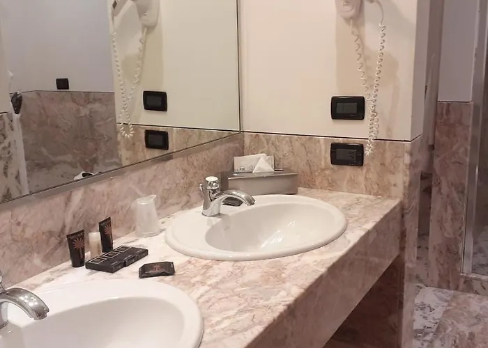 Grand De La 5*