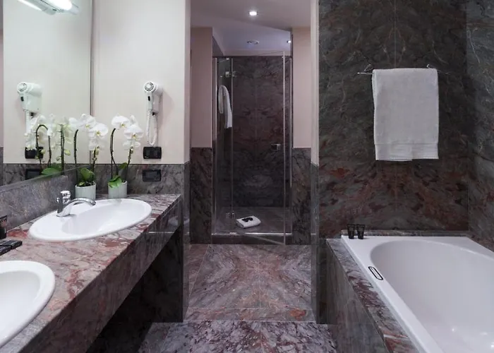 Szálloda Grand De La 5*