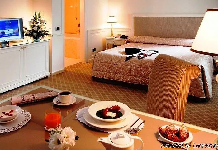 Szálloda Grand De La 5*