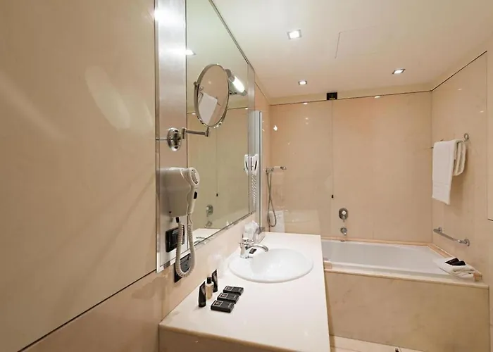 Szálloda Grand De La 5*