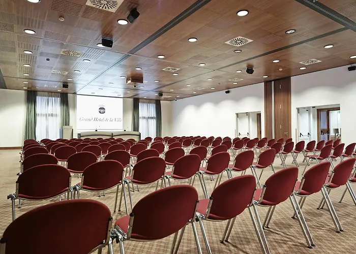 德拉别墅大酒店 5*